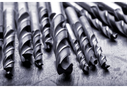 Acero inoxidable vs acero al carbono: diferencias y usos clave